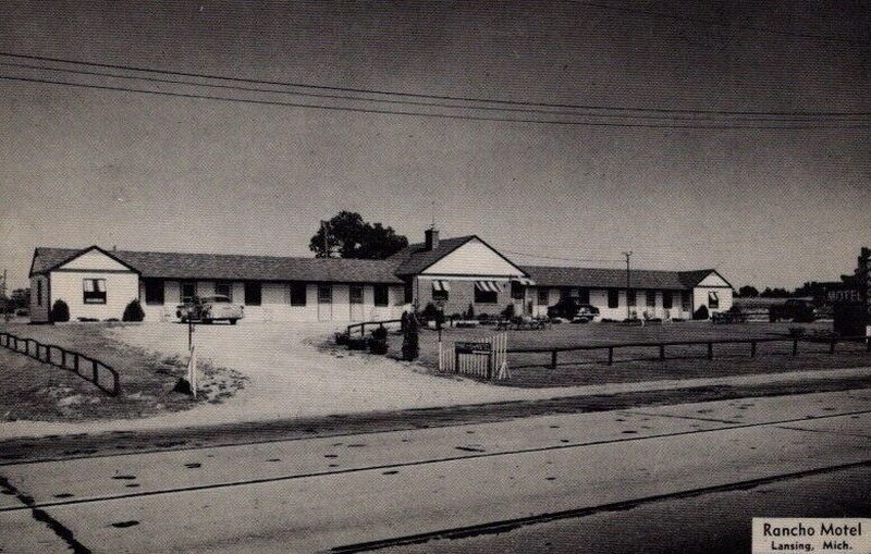 Apex One Motel (Rancho Motel, El Rancho Motel) - Vintage Postcard